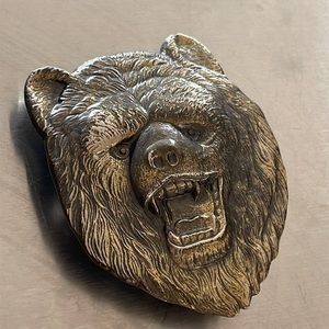 Dewey Miller 1980 brass bear head belt buckle. Stamped 483.